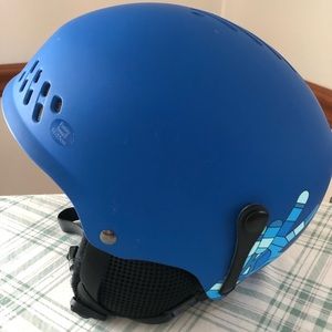 Kids K2 ski/snowboard helmet